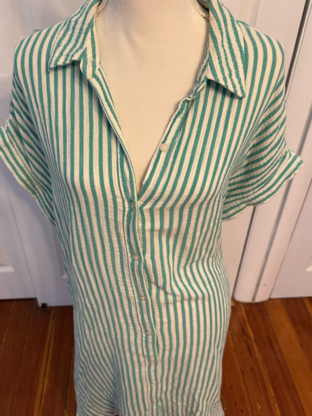 Universal Thread Green and White Striped Button-Down 100% Cotton Dress Size XL - Picture 3 of 8
